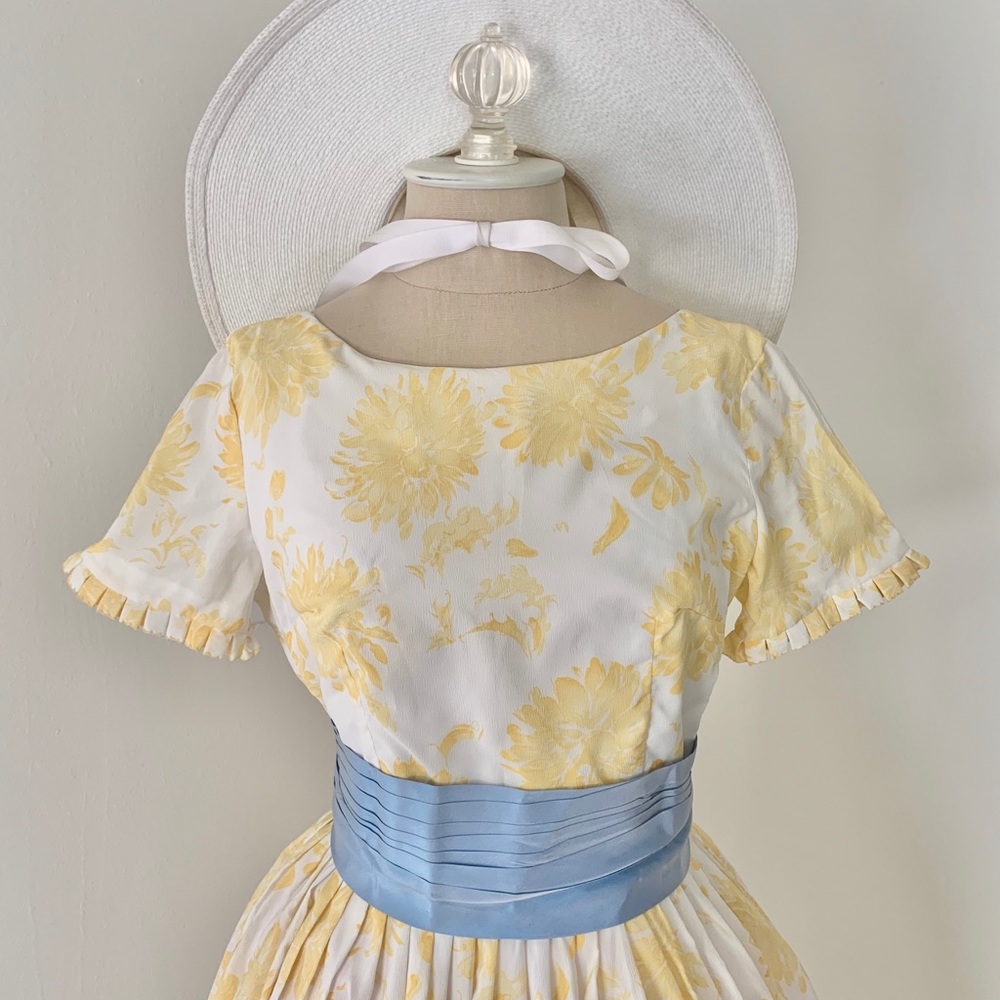 LUCIA the Mellow Dress